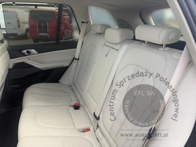 13 - BMW X5 XDRIVE45E AUTOMAT 2020r.