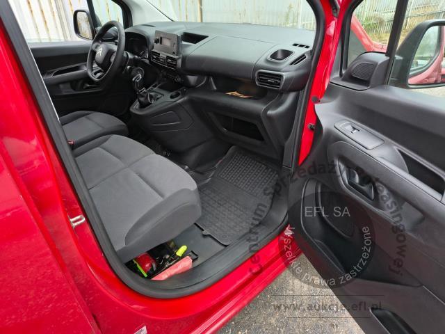 8 - Citroen Berlingo Van 1.5 BlueHDi M Clu 2021r. WW528SM UWAGA!! Pojazd znajduje się w firmie Arctos Sp. z o.o. Warszawa, Al. Krakowska 7, 02-183 Warszawa