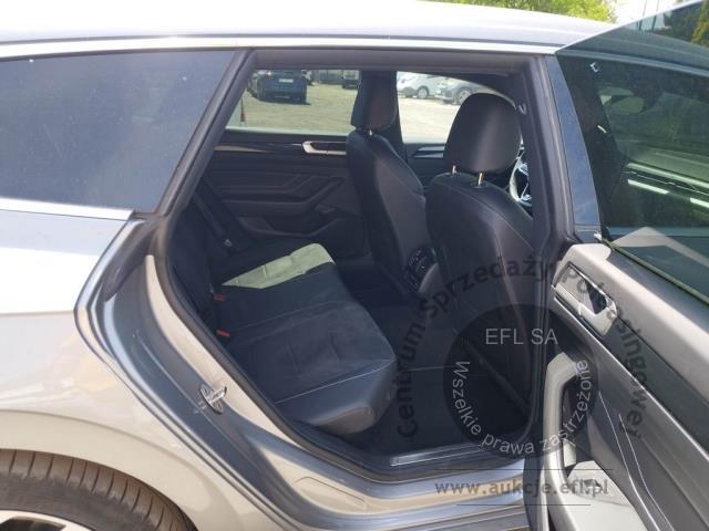 9 - Volkswagen Arteon 2.0 TDI 4Motion R-Line  2023r. WZ493GR Pojazd znajduje się w firmie ARCTOS GROUP sp. z o.o. Al. Krakowska 7, 02-183 Warszawa