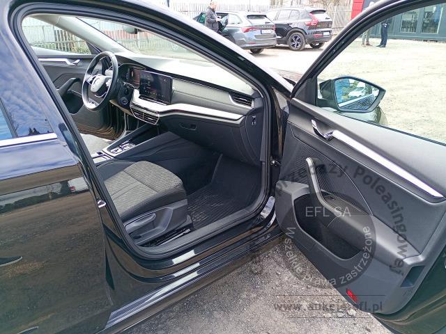 10 - SKODA Octavia 1.5 TSI e-Tec Style DS 2024r. DW1YL57 Pojazd znajduje się w firmie ARCTOS GROUP sp. z o.o. Al. Krakowska 7, 02-183 Warszawa