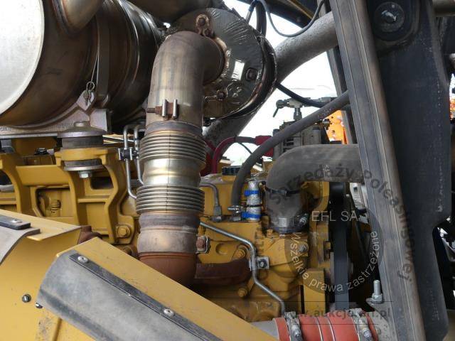 10 - Ładowarka kołowa CATERPILLAR 972 2022r.