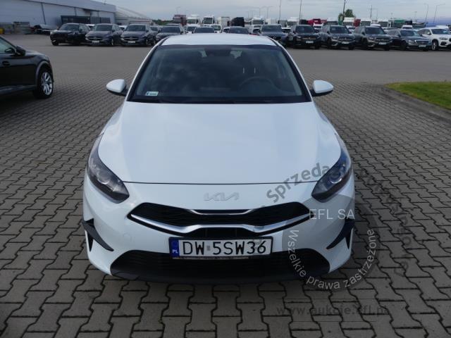 3 - Kia Ceed 1.0 T-GDI S Hatchback 2022r. DW5SW36 Magnice