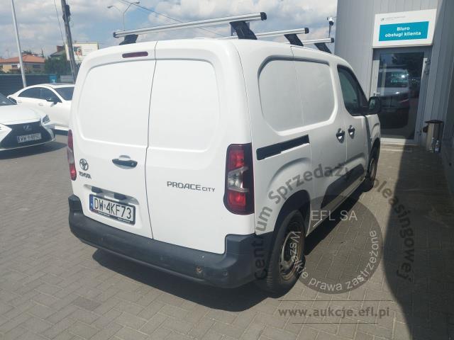 5 - Toyota Proace City 1.5 D-4D Standard  2020r. DW4KF73 UWAGA!! Pojazd znajduje się w lokalizacji: Janki, Al. Krakowska 52, 05-090 Janki