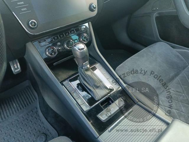 21 - SKODA SUPERB 2.0 TSI 272 KM 4x4 DSG 2019r.