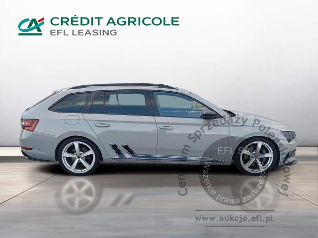 4 - SKODA SUPERB 2.0 TSI 272 KM 4x4 DSG 2019r.