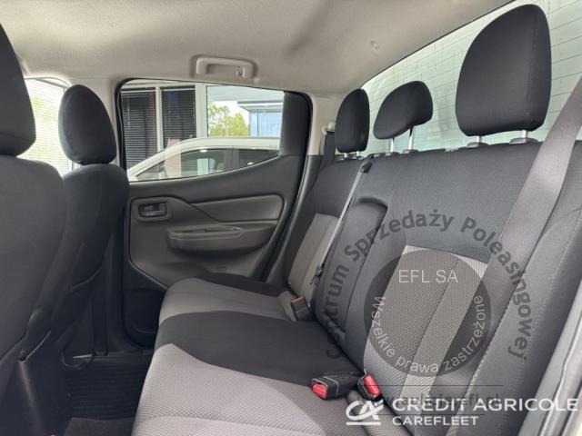 8 - Mitsubishi L 200 L200 2.4 d DC Invite 2019r. KR2PH98 Pojazd znajduje się w firmie AACAR sp. z o.o. Kasztanowa 5, 32-400 Jawornik