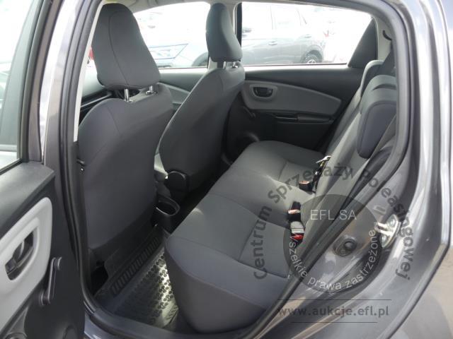 10 - TOYOTA YARIS 1.0 VVT-I ACTIVE 2020r.
