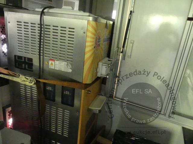 12 - Przyczepa gastronomiczna &quot;LODY GOFRY&quot; Niewiadów 2017r.