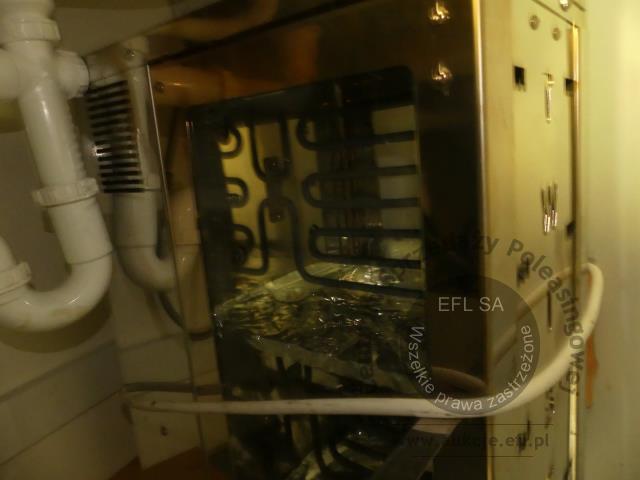 13 - Przyczepa gastronomiczna &quot;LODY GOFRY&quot; Niewiadów 2017r.