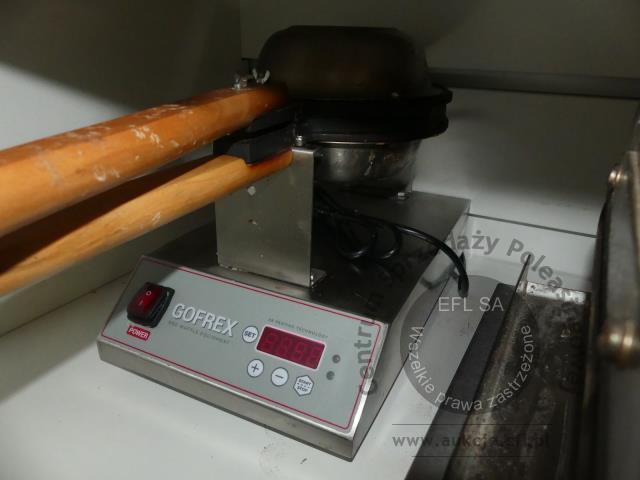 26 - Przyczepa gastronomiczna &quot;LODY GOFRY&quot; Niewiadów 2017r.