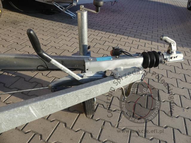 28 - Przyczepa gastronomiczna &quot;LODY GOFRY&quot; Niewiadów 2017r.