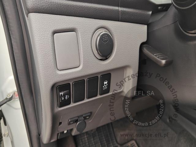 11 - Mitsubishi L200 2.4 d DC Invite EU6 2019r. KR2PH97 Uwaga! Pojazd znajduje się w firmie AACAR sp. z o.o. Jawornik 90, 32-400 Myślenice