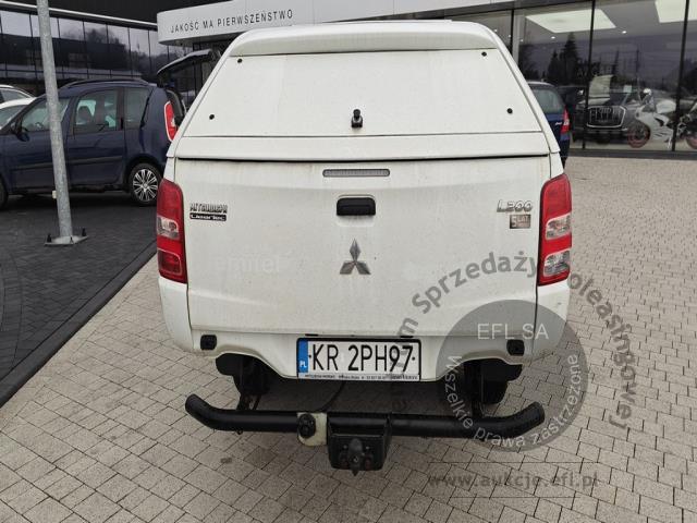 3 - Mitsubishi L200 2.4 d DC Invite EU6 2019r. KR2PH97 Uwaga! Pojazd znajduje się w firmie AACAR sp. z o.o. Jawornik 90, 32-400 Myślenice