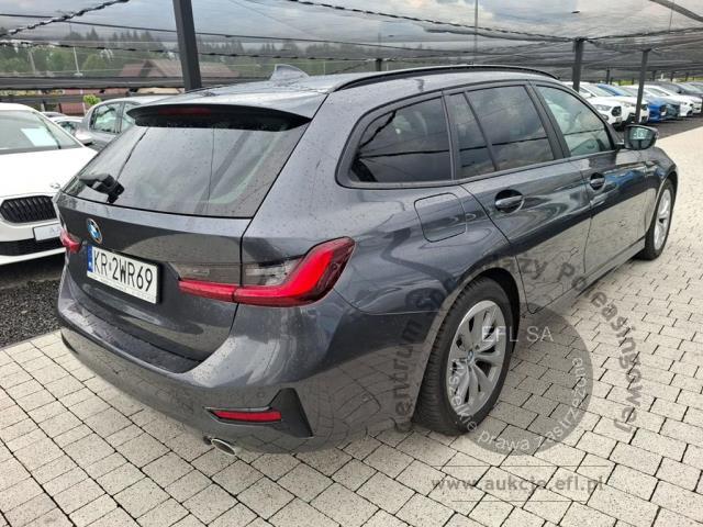 6 - BMW  Seria 3 2021r. KR2WR69 Pojazd znajduje się w firmie AACAR sp. z o.o. Kasztanowa 5, 32-400 Jawornik