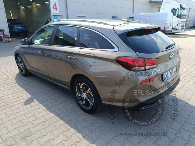 2 - Hyundai i30 1.5 T-GDI 48V Smart Kombi 2023r. SK566XT Magnice