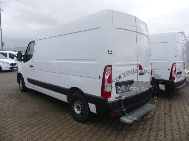 13 - RENAULT MASTER 2.3 DCI 136KM FURGON 2020r.