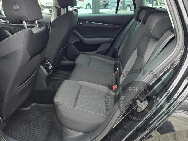 8 - Skoda Octavia 2.0 TDI Ambition DSG Kombi 2022r. WND0718C Uwaga! Pojazd znajduje się w firmie AACAR sp. z o.o. Jawornik 90, 32-400 Myślenice