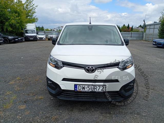 2 - Toyota  Proace City 2022r.