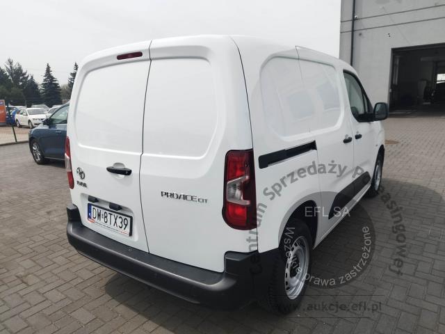 3 - Toyota Proace City 1.5 D-4D Standard  2022r. DW8TX39 UWAGA!! Pojazd znajduje się w lokalizacji: Janki, Al. Krakowska 52, 05-090 Janki