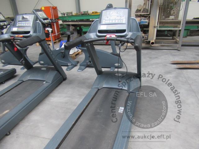 2 - Bieżnia elektryczna klubowa MATRIX T3X AOR205519