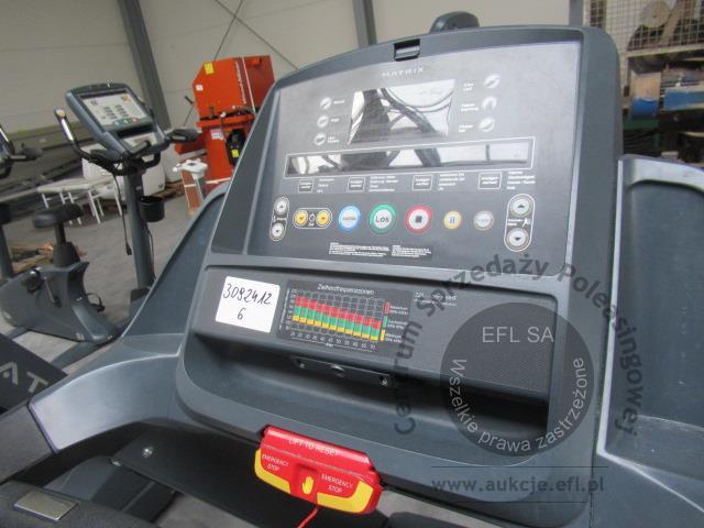 3 - Bieżnia elektryczna klubowa MATRIX T3X AOR205519