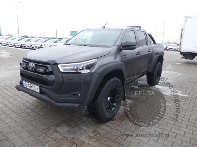1 - TOYOTA HILUX 2.8 D-4D DOUBLE CAB 4x4 2021r.