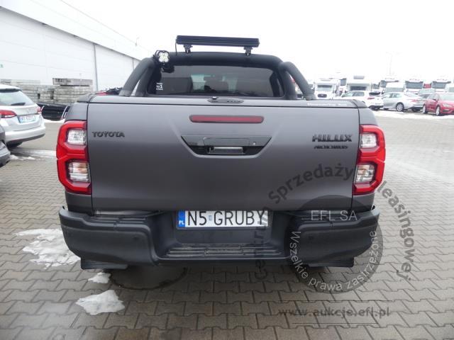 14 - TOYOTA HILUX 2.8 D-4D DOUBLE CAB 4x4 2021r.