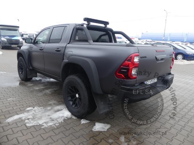15 - TOYOTA HILUX 2.8 D-4D DOUBLE CAB 4x4 2021r.