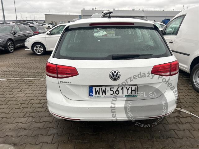 5 - Volkswagen Passat 1.8 TSI BMT Comfortline 2018r. WW561YH Magnice