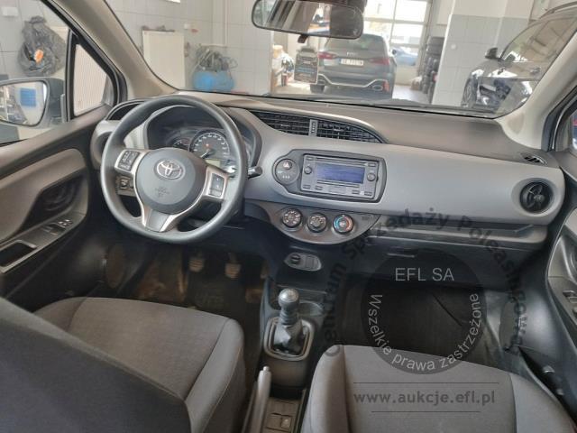 5 - TOYOTA Yaris 1.0 Active 2018r. PO6JX98 UWAGA!! Pojazd znajduje się w lokalizacji: Janki, Al. Krakowska 52, 05-090 Janki