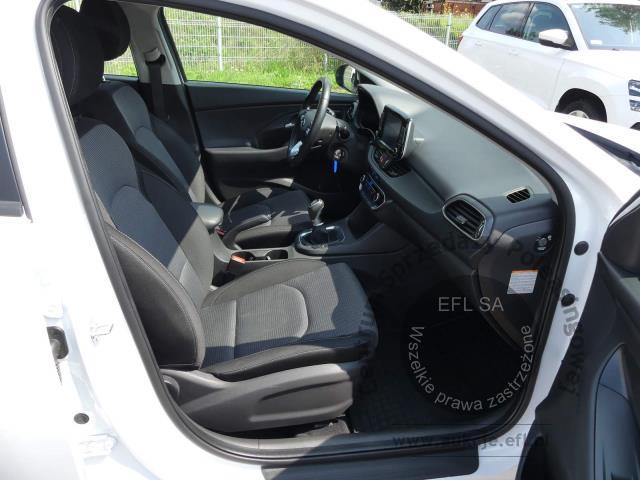 10 - Hyundai i30 1.5 T-GDI 48V Modern 2023r. DW3VY96 UWAGA!! Pojazd znajduje się w firmie AUTO MOTO CENTRUM sp. z o.o. ul. Ostrowska 328 (przy Trasie Katowickiej) 61-312 Poznań