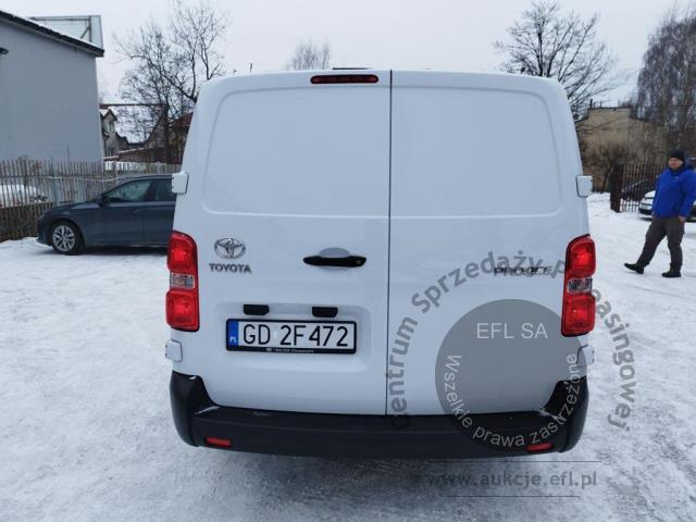 3 - Toyota ProAce Proace 2.0 D-4D Long 3,1t Active 2022r. GD2F472 UWAGA!! Pojazd znajduje się w firmie Arctos Sp. z o.o. Warszawa, Al. Krakowska 7, 02-183 Warszawa