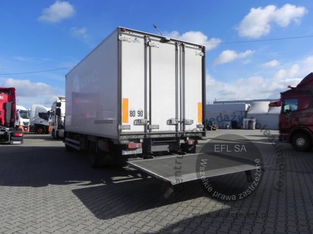 10 - RENAULT D 16 2014r.