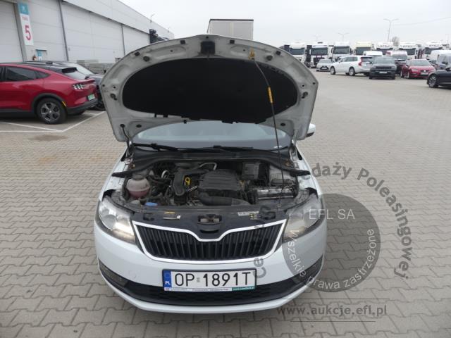 5 - SKODA RAPID 1.0 TSI 110KM LIFTBACK 2018r.