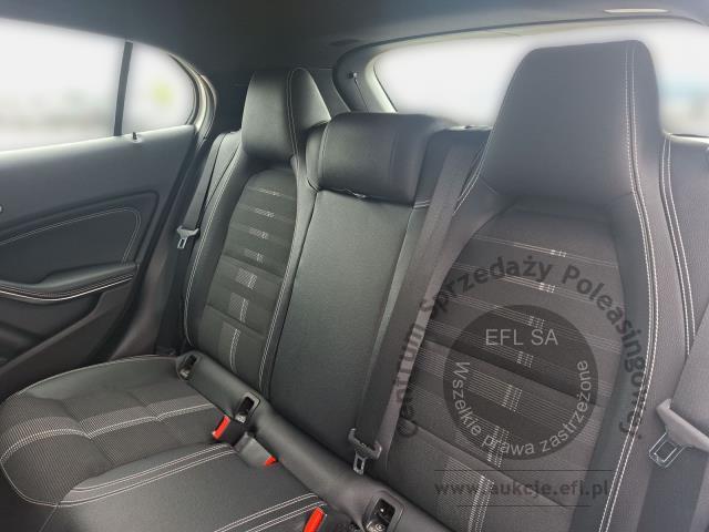 14 - MERCEDES - BENZ GLA 220 4MATIC 2019r.