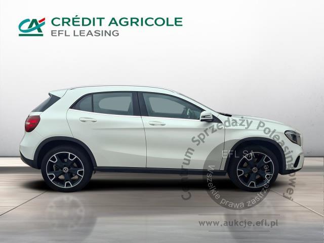 4 - MERCEDES - BENZ GLA 220 4MATIC 2019r.