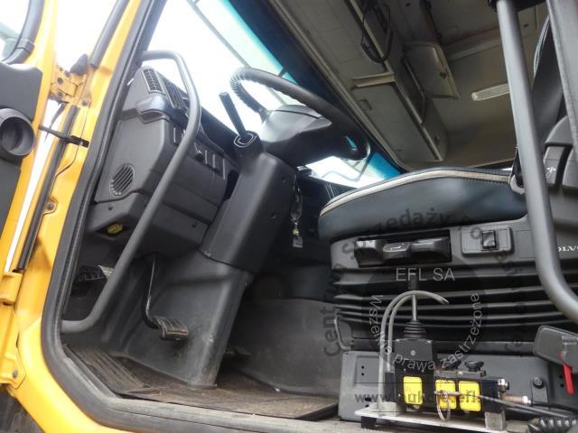 7 - Ciężarówka VOLVO / ELBO FH 420 6X2 2013r. "HAKOWIEC"