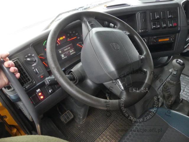 8 - Ciężarówka VOLVO / ELBO FH 420 6X2 2013r. "HAKOWIEC"