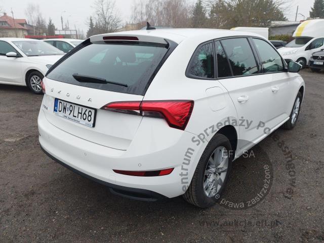 4 - Skoda Scala 1.6 TDI SCR Ambition DSG 2020r. DW9LH68 Pojazd znajduje się w firmie ARCTOS GROUP sp. z o.o. Al. Krakowska 7, 02-183 Warszawa