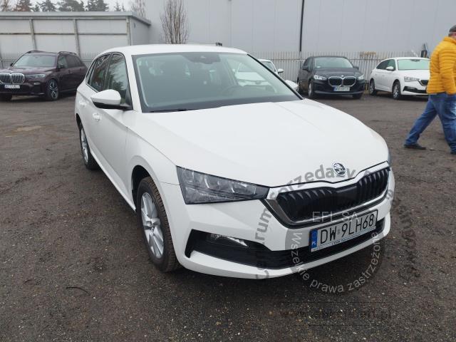5 - Skoda Scala 1.6 TDI SCR Ambition DSG 2020r. DW9LH68 Pojazd znajduje się w firmie ARCTOS GROUP sp. z o.o. Al. Krakowska 7, 02-183 Warszawa