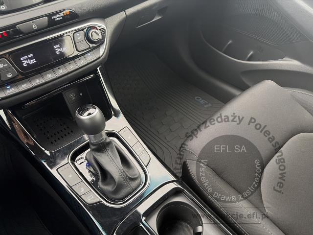 9 - HYUNDAI I30 1.5 KOMBI AUTOMAT SMART 2024r.