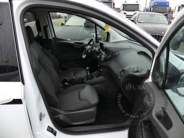 7 - FORD TOURNEO COURIER 1.0 100KM 2019r.