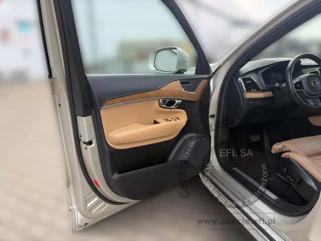 7 - VOLVO XC90 D5 INSCRIPTION AWD 2018r.