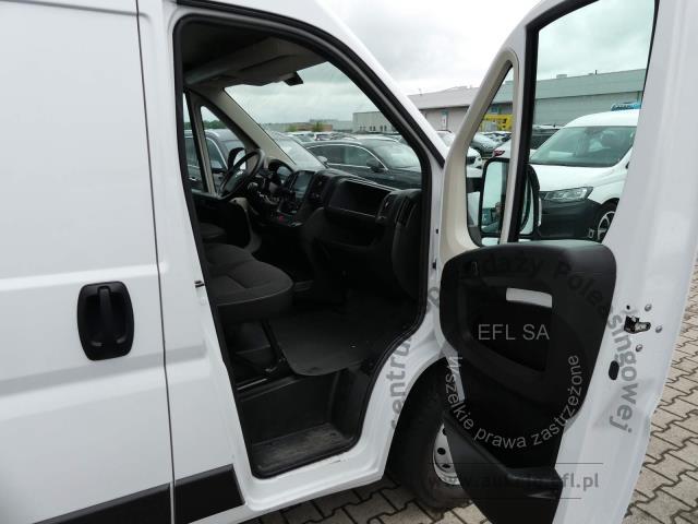 8 - FIAT DUCATO 2.2 140KM L3H2 FURGON 2023r.