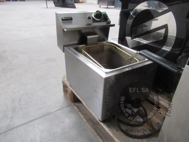 3 - Frytkownica HENDI  8L z kranem spustowym