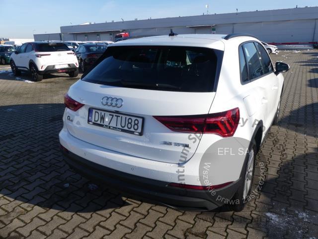 4 - Audi Q3 35 TFSI S tronic 2022r. DW7TU88 Magnice
