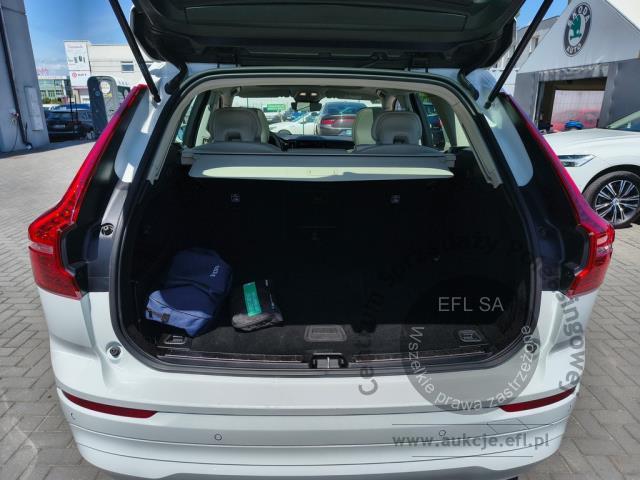 13 - Volvo XC60 B4 D Momentum aut 2022r. WND9149A UWAGA!! Pojazd znajduje się w lokalizacji: Janki, Al. Krakowska 52, 05-090 Janki
