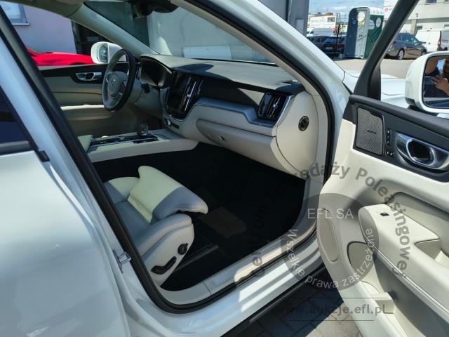 9 - Volvo XC60 B4 D Momentum aut 2022r. WND9149A UWAGA!! Pojazd znajduje się w lokalizacji: Janki, Al. Krakowska 52, 05-090 Janki
