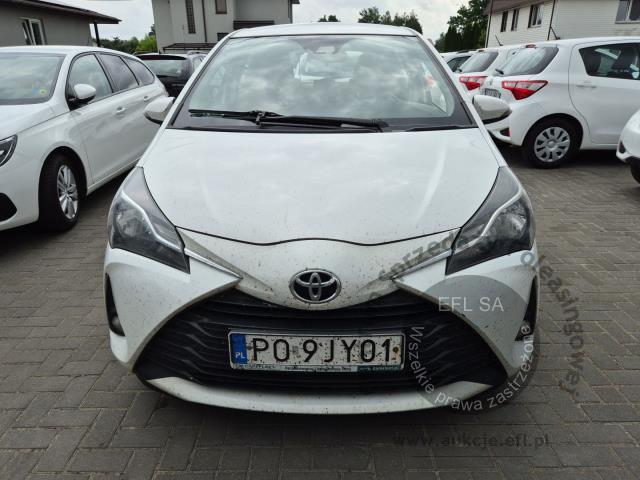 5 - Toyota Yaris 1.0 Active Hatchback 2018r. PO9JY01 UWAGA!! Pojazd znajduje się w lokalizacji: Janki, Al. Krakowska 52, 05-090 Janki