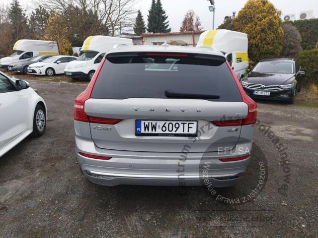 3 - Volvo  XC 60 B5 D AWD Plus Dark aut 2022r. WW609TF Pojazd znajduje się w firmie ARCTOS GROUP sp. z o.o. Al. Krakowska 7, 02-183 Warszawa
